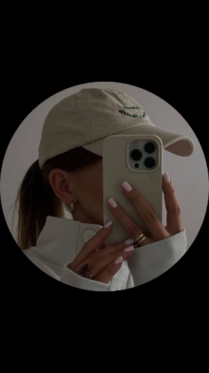 Photo of Justine