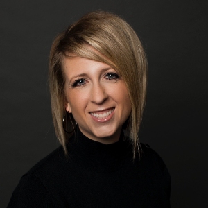Photo of Dr. Karali Hunter