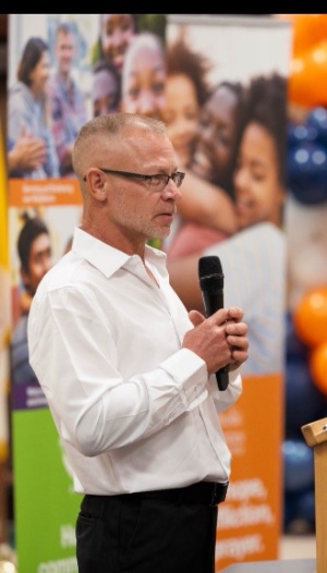 Photo of Keith Newton