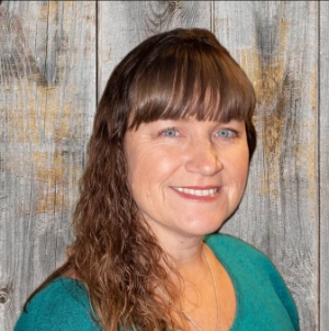 Photo of Angie Miller